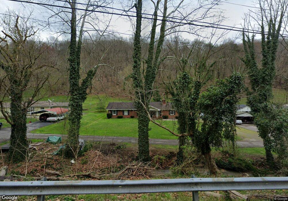 1078 Dutch Hollow Rd, Dunbar, WV 25064 - photo 1