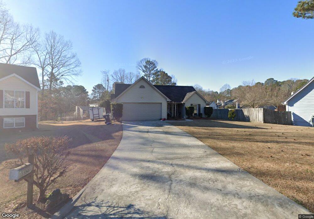 5805 Sugar Crossing Dr unit 1, Sugar Hill, GA 30518 - photo 1