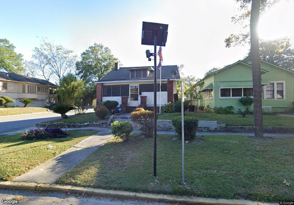 1239 E Anderson St, Savannah, GA 31404 - photo 1