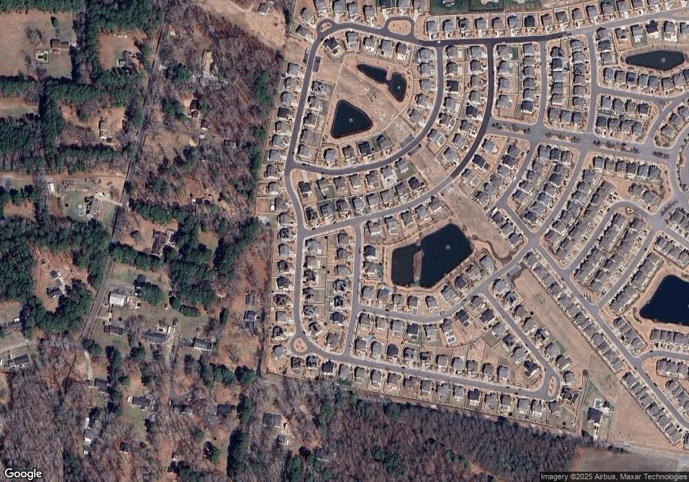 600 Constable Dr, Chesapeake, VA 23322 - photo 1