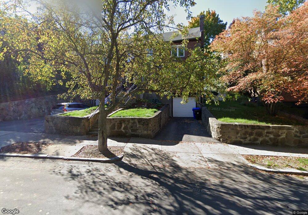 17 Gardner Rd, Brookline, MA 02445 - photo 1