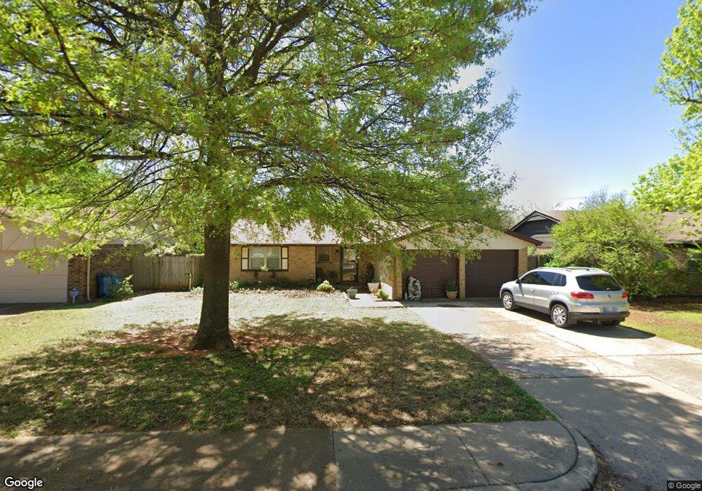 1104 Lapwing Rd, Edmond, OK 73003 - photo 1