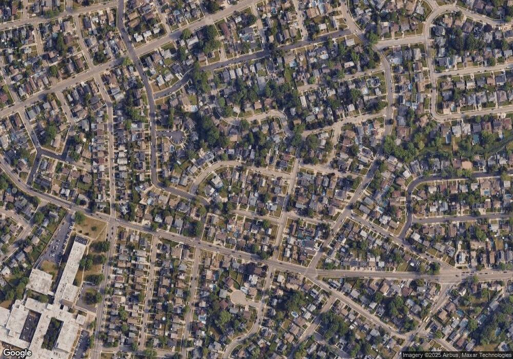 376 Clive Ave, Oceanside, NY 11572 - photo 1