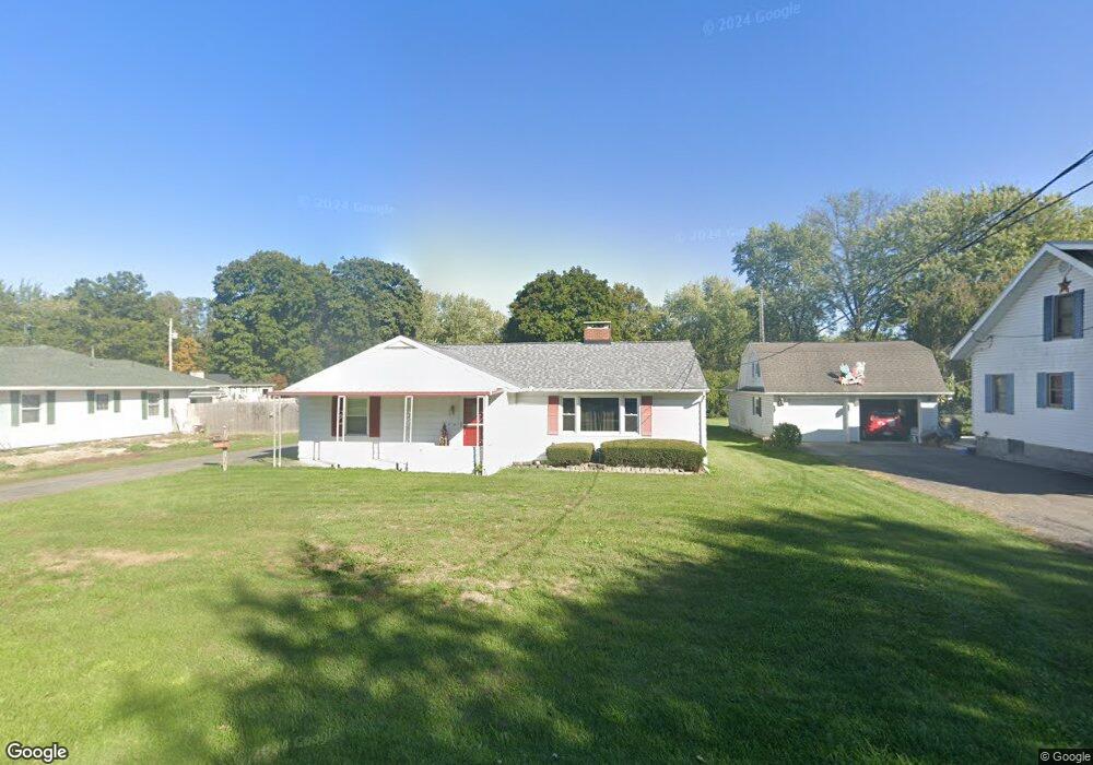 1407 Crayton Ave, Lima, OH 45805 - photo 1