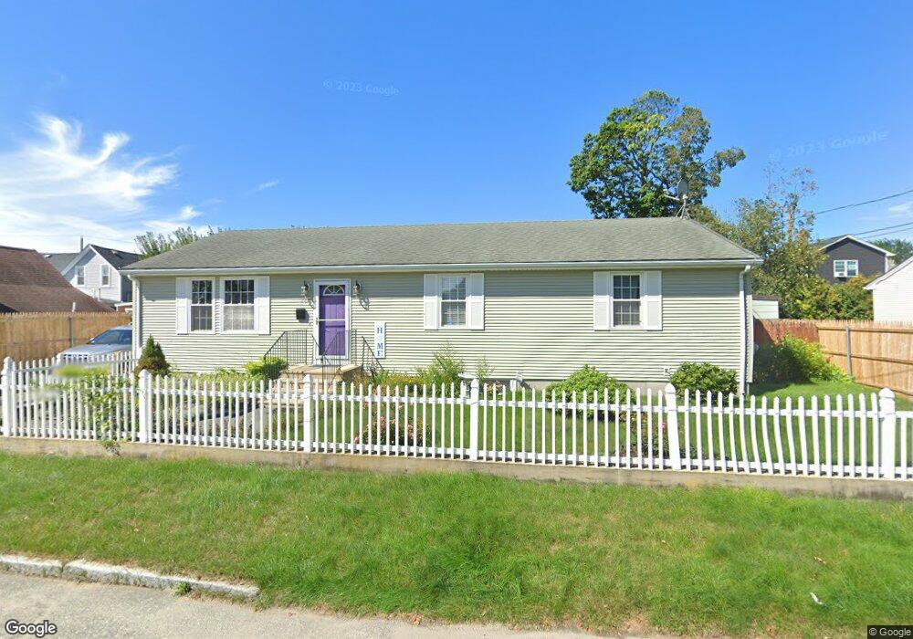 127 Halleck Ave, Riverside, RI 02915 - photo 1
