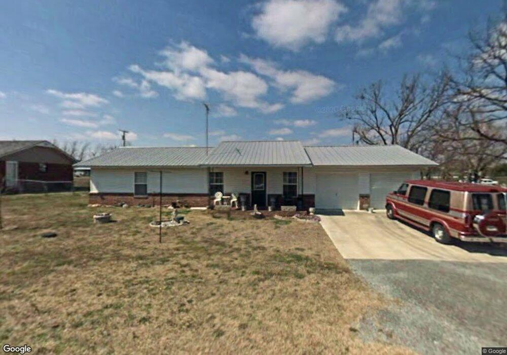 409 S Sycamore St, Locust Grove, OK 74352 - photo 1