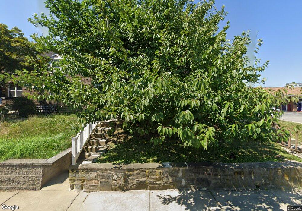 1046 W Ashland Ave, Glenolden, PA 19036 - photo 1