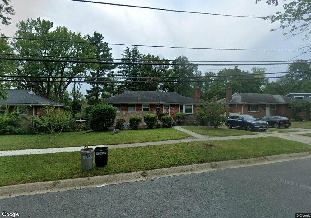 2212 Ross Rd, Silver Spring, MD 20910 - photo 1