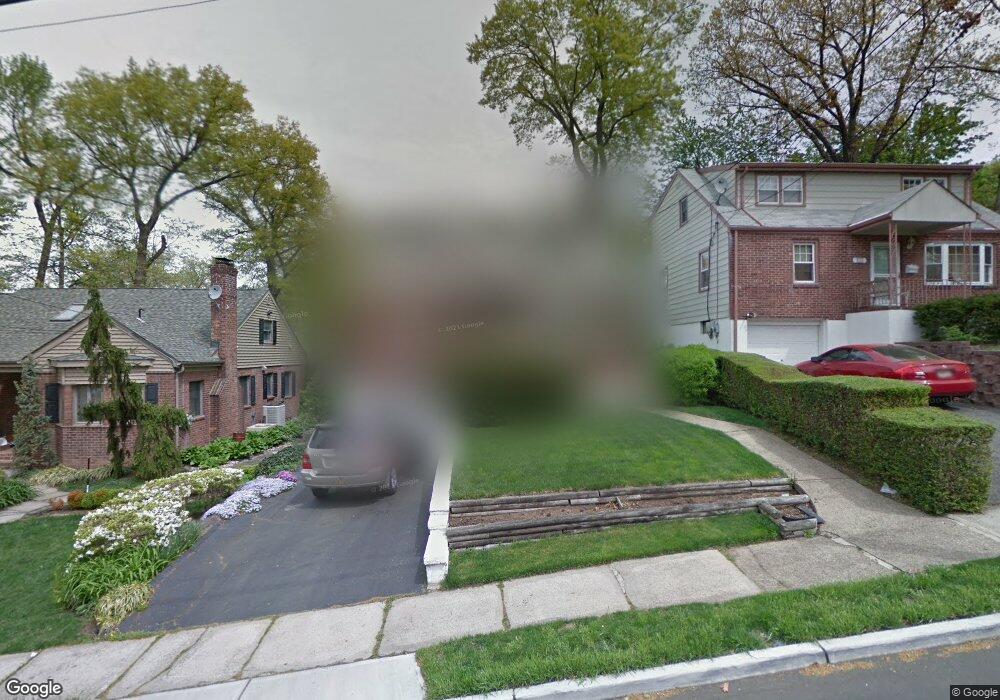 637 Slocum Ave, Ridgefield, NJ 07657 - photo 1