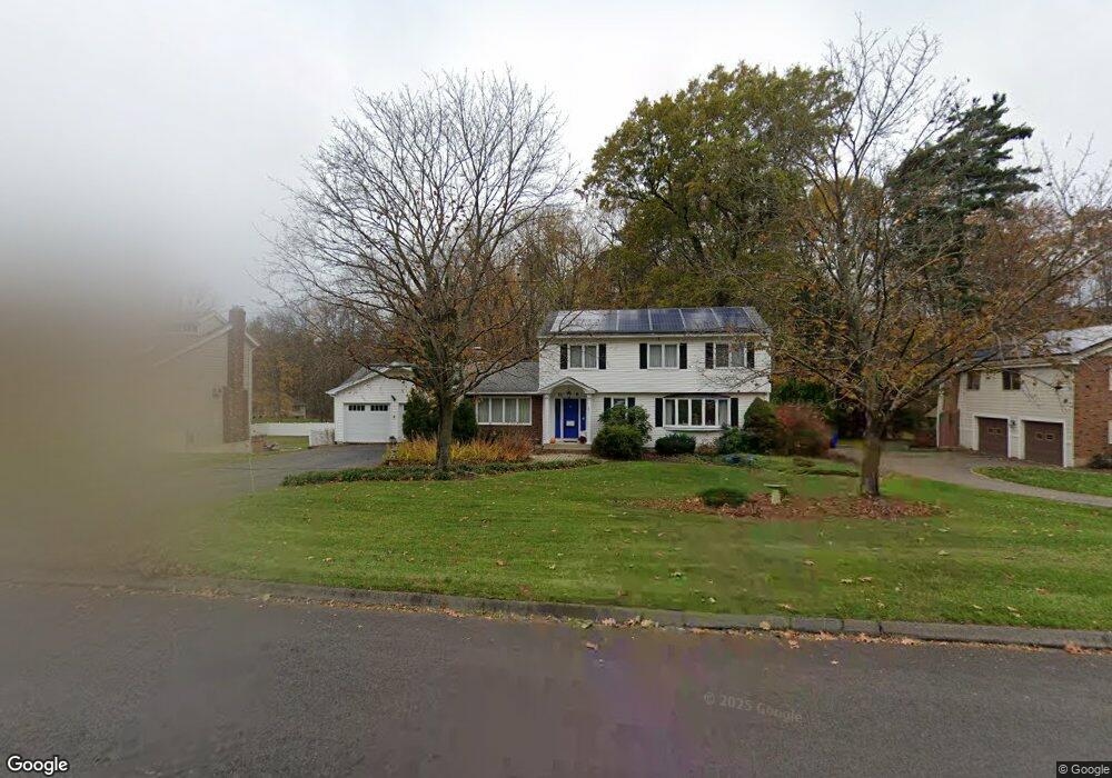 85 Sherwood Dr, East Hartford, CT 06108 - photo 1