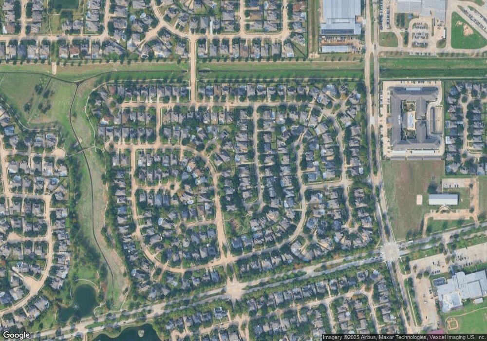 8335 Castle Pond Ct, Houston, TX 77095 - photo 1