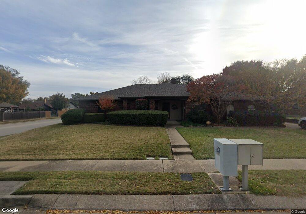 2436 Aquaduct Dr, Bedford, TX 76022 - photo 1