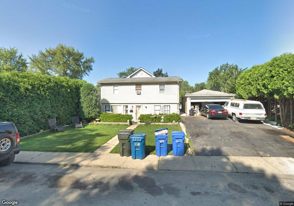 68 Alameda Dr, Carpentersville, IL 60110 - photo 1