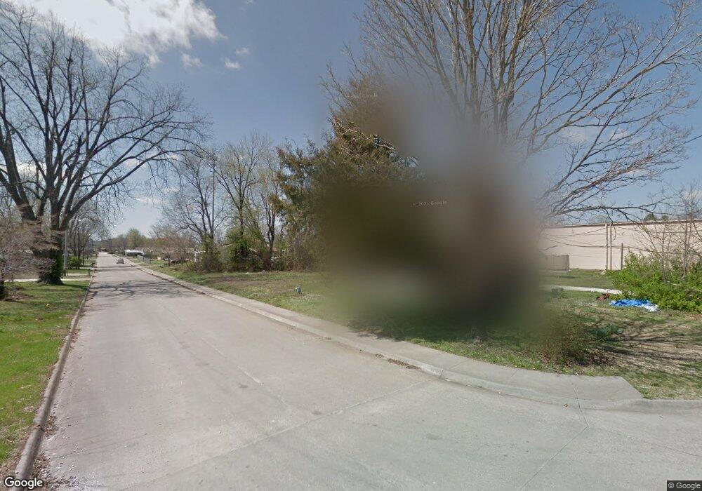 122 S Pittman St, Prairie Grove, AR 72753 - photo 1