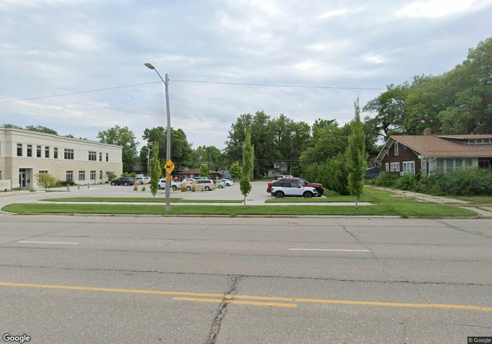 1519 Poyntz Ave, Manhattan, KS 66502 - photo 1