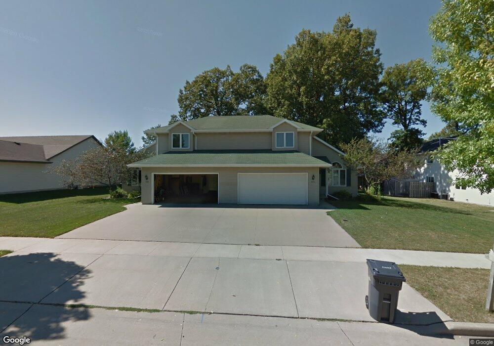 820 Highview Ln, Kimberly, WI 54136 - photo 1