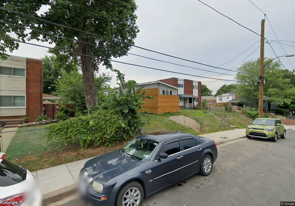 5215 Banks Place NE, Washington, DC 20019 - photo 1