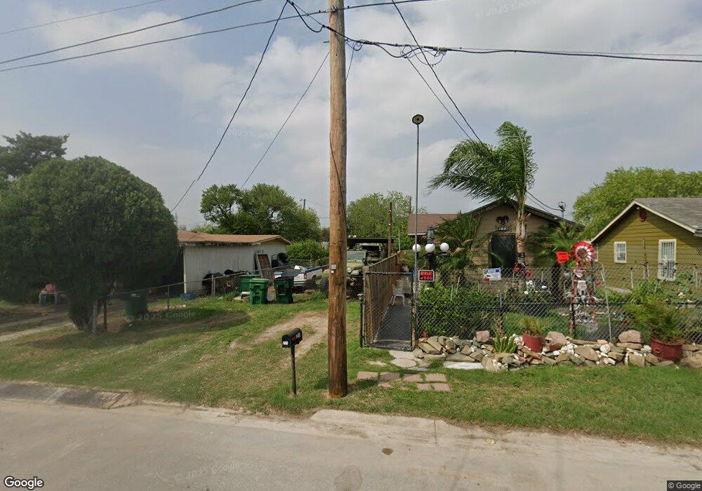 221 E Clark Ave, Pharr, TX 78577 - photo 1