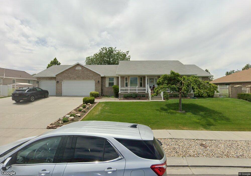 9742 Hearthstone Cir, South Jordan, UT 84095 - photo 1