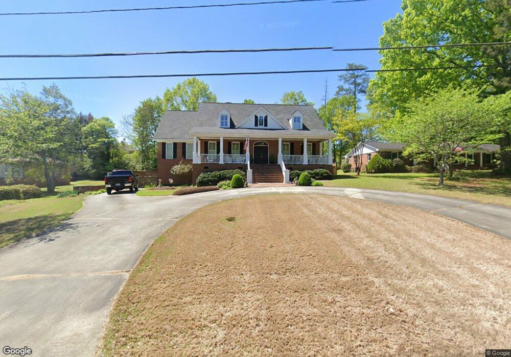 222 Harrell Cir, Barnesville, GA 30204 - photo 1