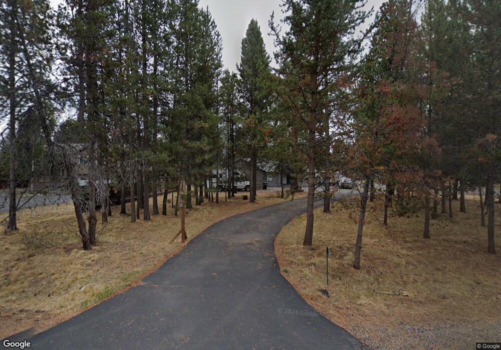 17243 Kingfisher Dr, Bend, OR 97707 - photo 1