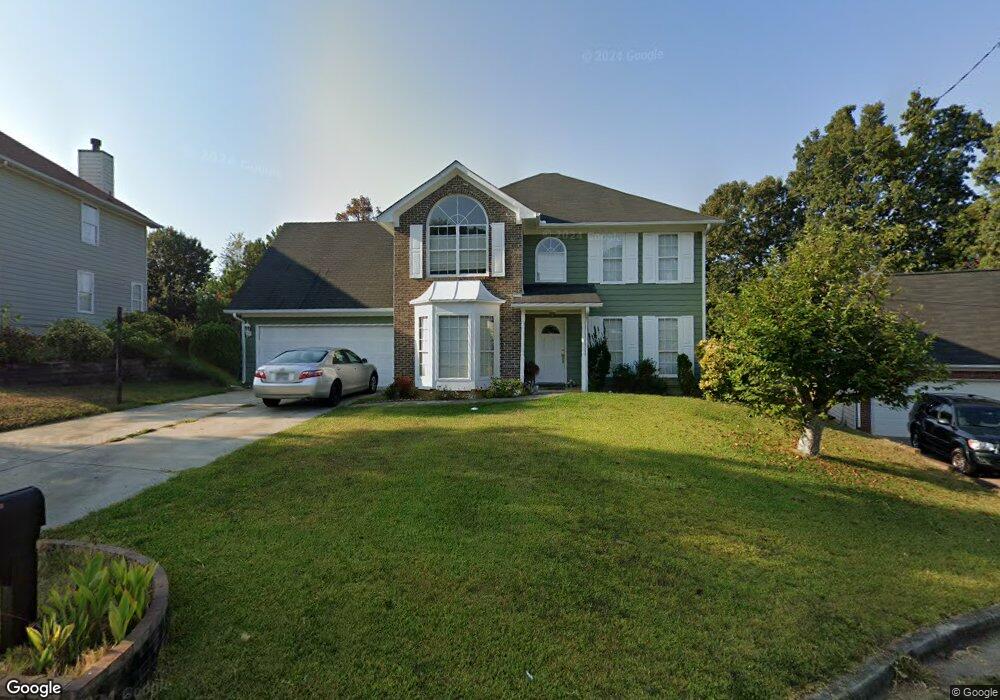 6133 Kenton Oaks Ct unit 3, Lithonia, GA 30058 - photo 1