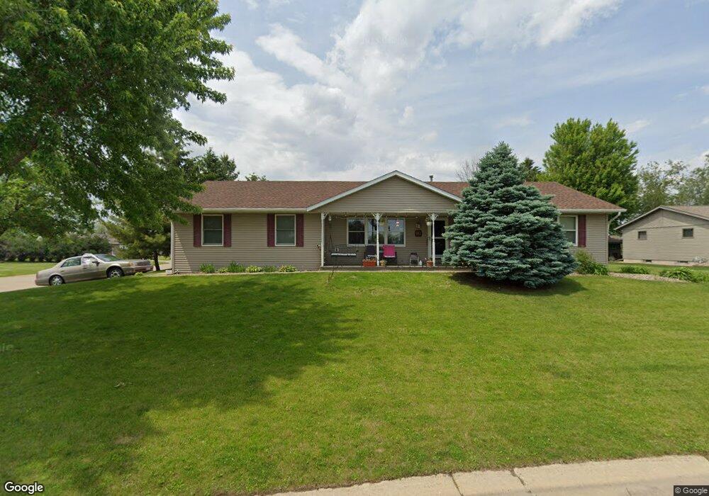 913 Marie Ln, Zumbrota, MN 55992 - photo 1