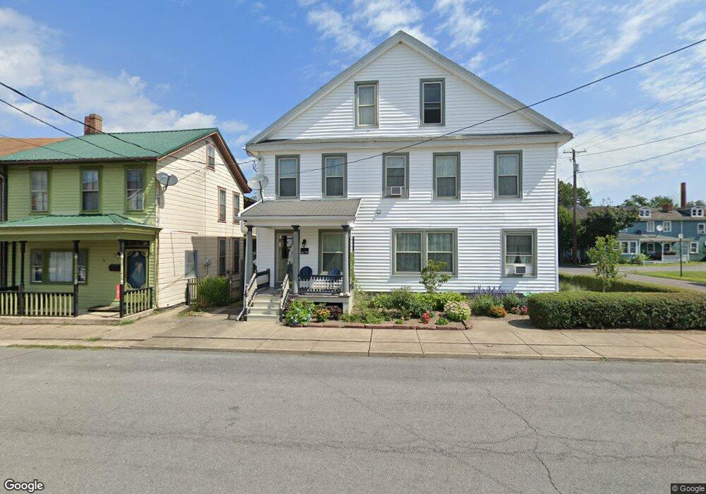 153 Lower Market St, Milton, PA 17847 - photo 1