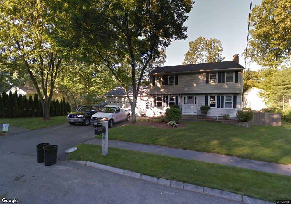 2 Chatham St, Nashua, NH 03063 - photo 1