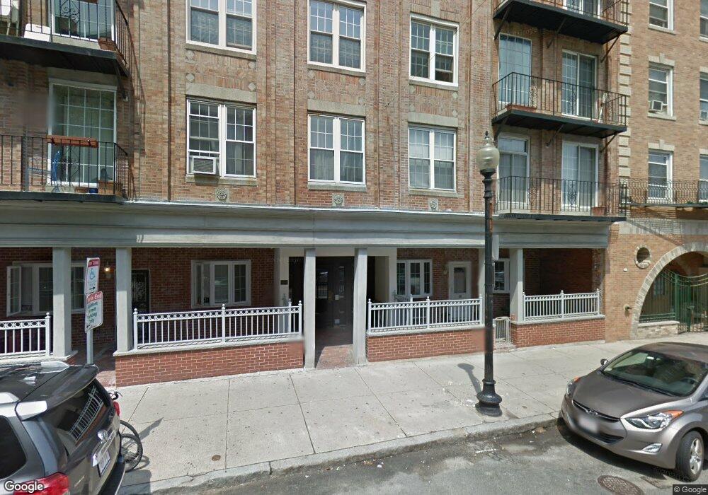 440 Hanover St unit 3C, Boston, MA 02113 - photo 1