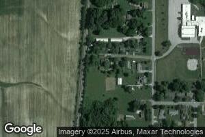 7 Maxine Ln, Roachdale, IN 46172