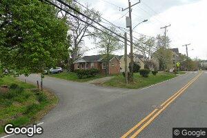 101 E Locust St, Occoquan, VA 22125