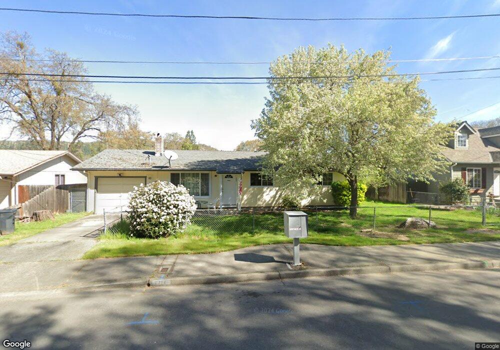 1714 SW J St, Grants Pass, OR 97526 - photo 1