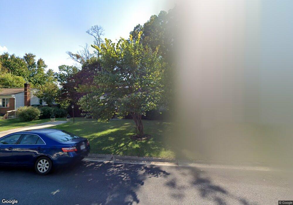 207 Rolling Rd, Gaithersburg, MD 20877 - photo 1