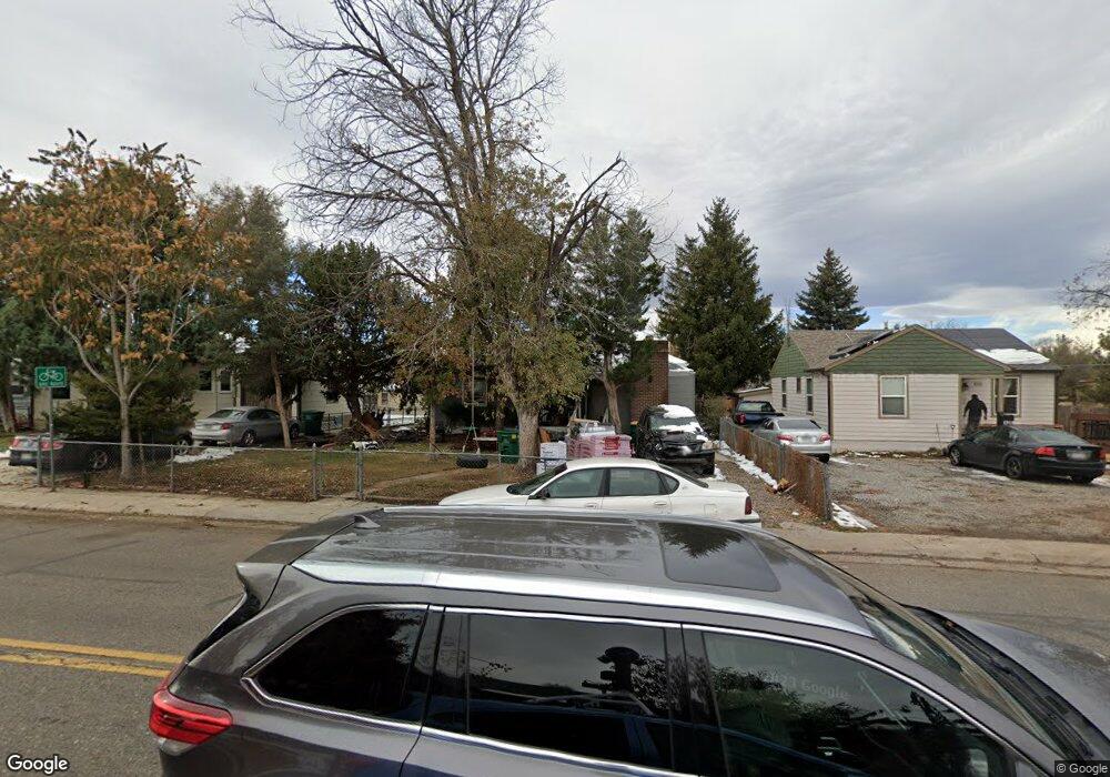 1989 N Moline St, Aurora, CO 80010 - photo 1