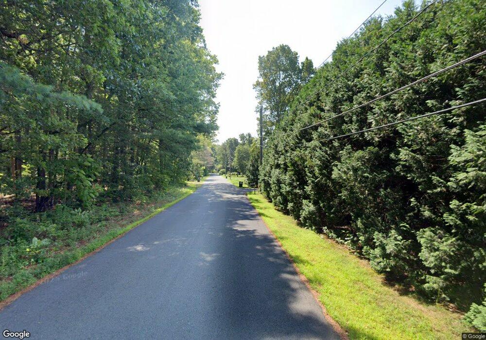 8 N Plain Rd, Sunderland, MA 01375 - photo 1