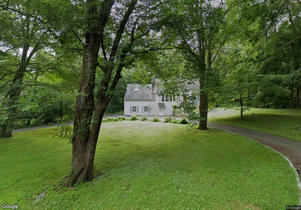 2 Canaan Dr, Bethel, CT 06801 - photo 1