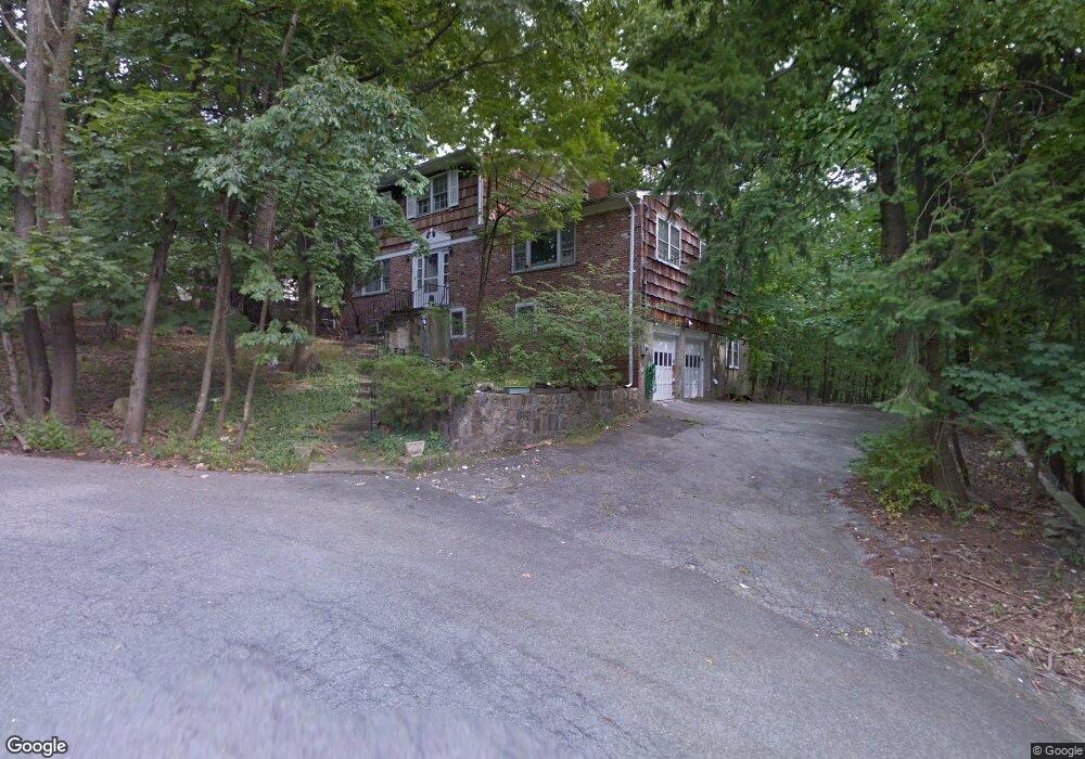 30 Heather Way, Dobbs Ferry, NY 10522 - photo 1
