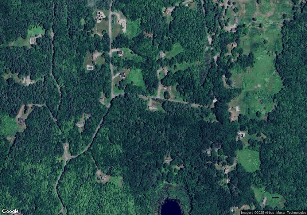 27 Pine Ridge Dr, Putney, VT 05346 - photo 1