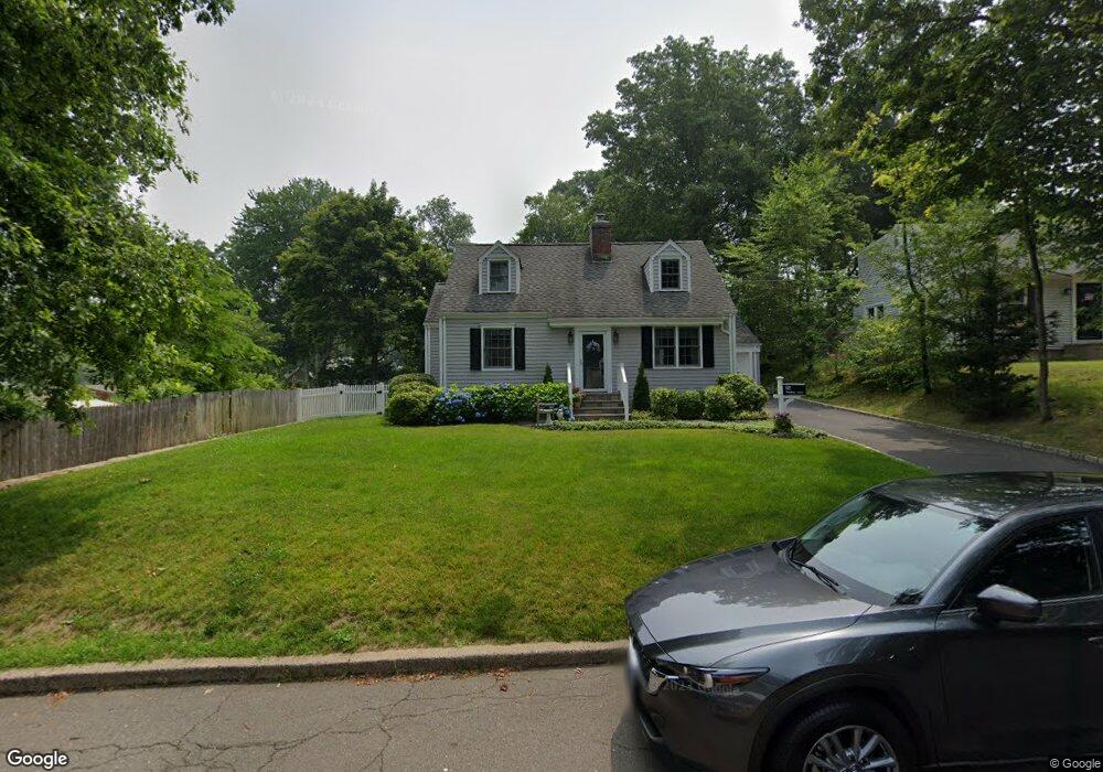 117 Woodbury Ave, Stamford, CT 06907 - photo 1