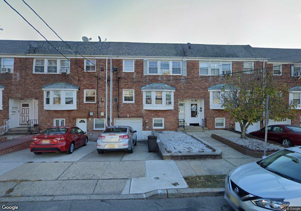 112 Sycamore Rd, Jersey City, NJ 07305 - photo 1