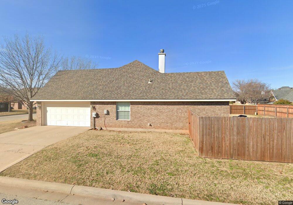 3310 White Oaks Dr, Abilene, TX 79606 - photo 1