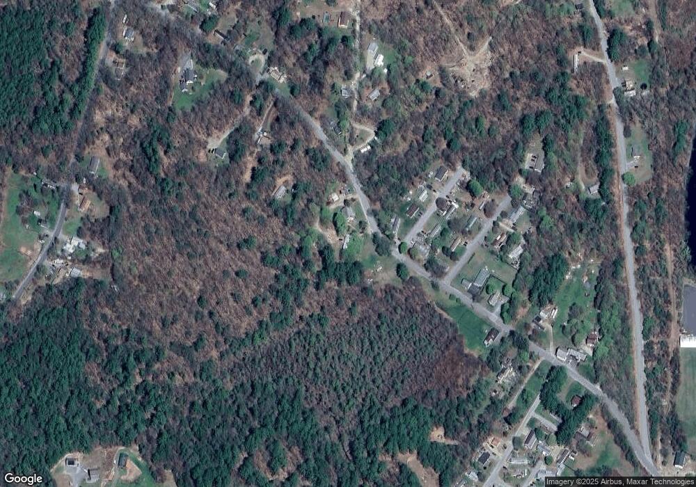 88 Elm St, Winchester, NH 03470 - photo 1