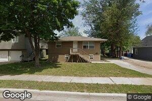 208 S Holly Ave, Sioux Falls, SD 57104