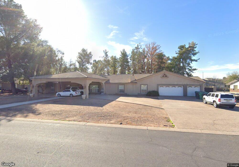 4145 E Flower Cir, Mesa, AZ 85206 - photo 1