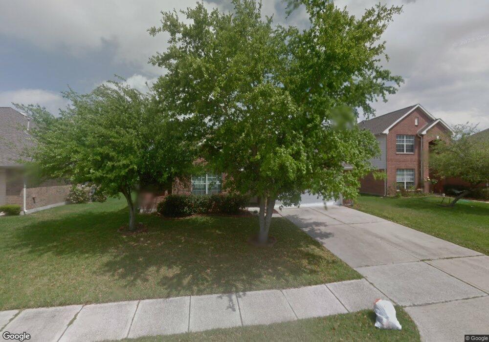 5113 Big Spring Dr, Pearland, TX 77584 - photo 1