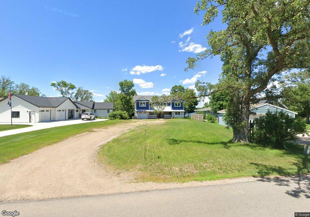 1015 S Darling Dr NW unit NW, Alexandria, MN 56308 - photo 1