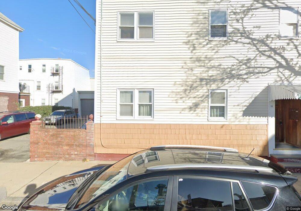 11 Jefferson St, Cambridge, MA 02141 - photo 1