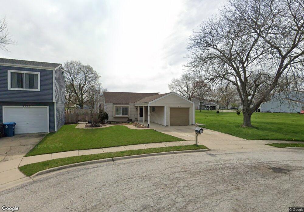 2330 Larkspur Ct unit 2, Aurora, IL 60506 - photo 1