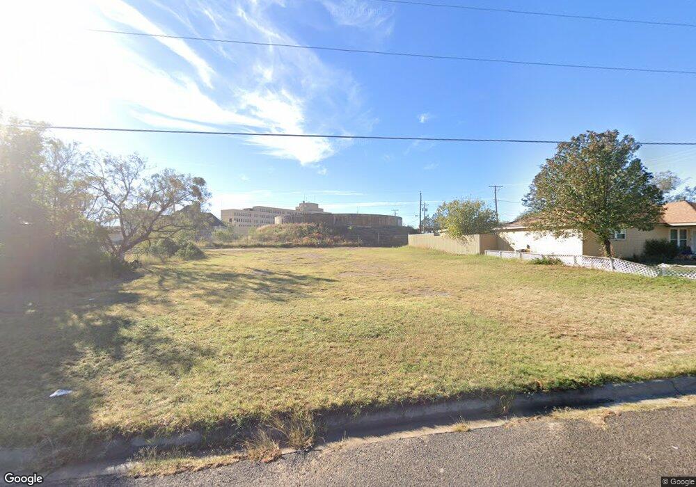 407 Westover Rd, Big Spring, TX 79720 - photo 1